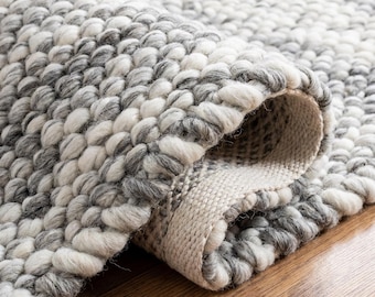 Chunky Wool Pebble Rug | Black & White Textured Floor Mat | Handwoven Accent