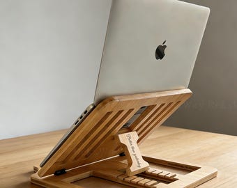 Anpassad laptophållare, datorstativ i bambu och trä, laptopställ och kylställ i trä, skrivbordsinstallation, present till hemmakontor och nytt jobb, unik present