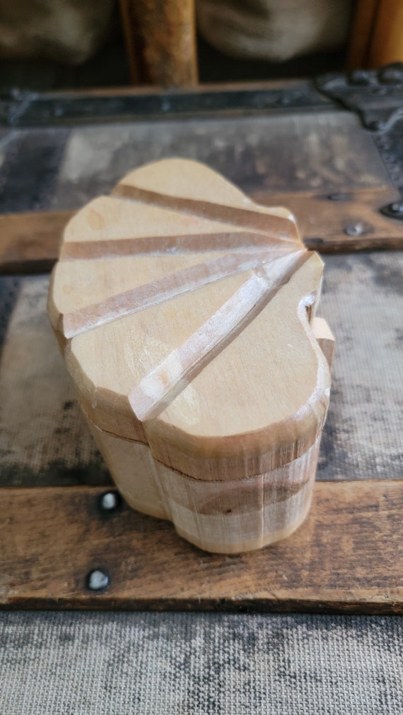 Clam Shell Wood Trinket Box, Handmade Keepsake - image 2