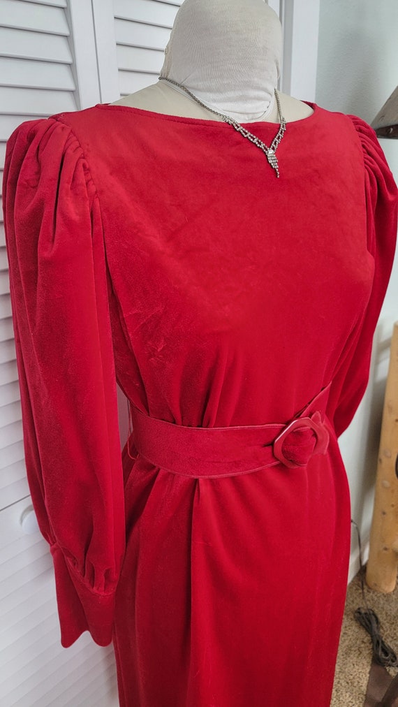 Vintage Red Princess Puff Sleeve Wonder Dress/ Cru