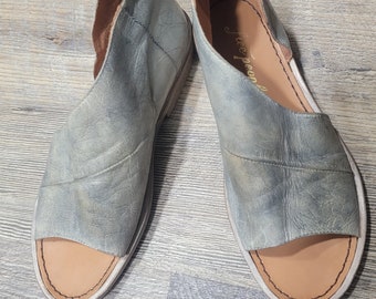 Genuine Leather Sandals/Spain/ Light Grey Silver/ Free People Shoes