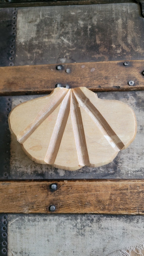 Clam Shell Wood Trinket Box, Handmade Keepsake - image 5