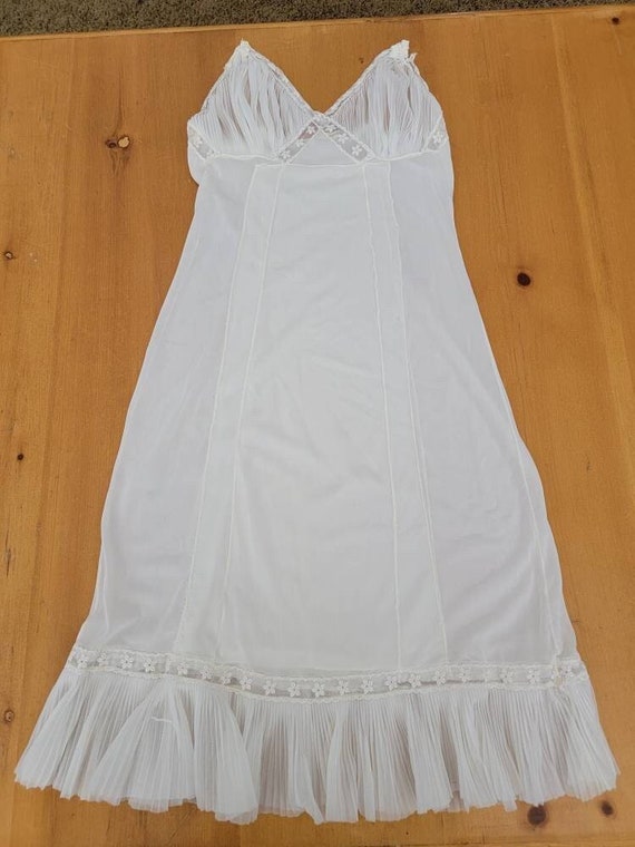 Daisy Mae Full Slip / 1950s/ Roger's Run-proof/ P… - image 2