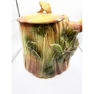 Vintage McCoy Pottery Bear in Tree Stump Cookie Jar Mushroom Lid Brown Green USA