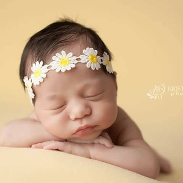 Daisy headband-newborn, babies,spring, summer, Easter, photo prop, newborn halo