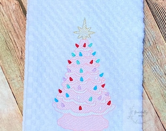 Vintage Christmas Towel-hostess gift, kitchen towel, bathroom towel, nostalgic