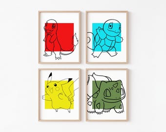 Può includere: Quattro stampe artistiche da parete incorniciate con illustrazioni a linee nere di creature dei cartoni animati. Ogni stampa mostra un personaggio centrato su un quadrato a tinta unita: rosso, blu, giallo e verde. Cornici in legno chiaro.