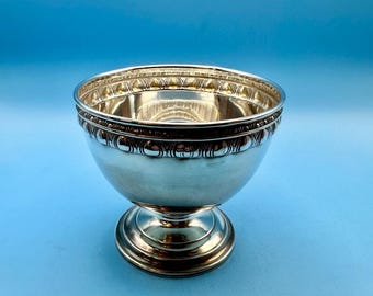 Edwardiaanse Rogers & Bro zilveren voetschaal met een sierlijke parelrand