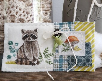 Raccoon Mini Prayer Quilt: Pocket Prayer Quilt, Christian Decor, Interactive Praying