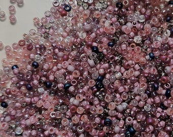20g size 11 glass seed bead mix - mixed purple pink and silver colours - Mill Hill Toho Japan - Pink Rainbow
