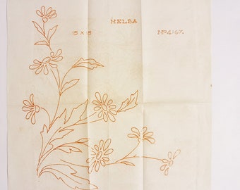 large antique embroidery transfer -  pretty daisy sprig flower design - Melba traced linen tissue paper iron on pattern circa 1910s