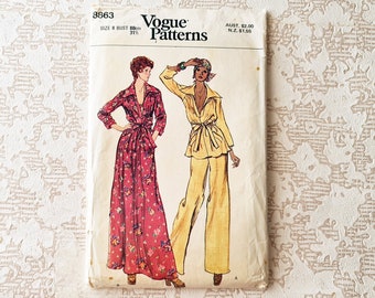 rare vintage sewing pattern - 1970s Misses' dress, tunic and pants with tie belt - size 8 - Vogue 8863