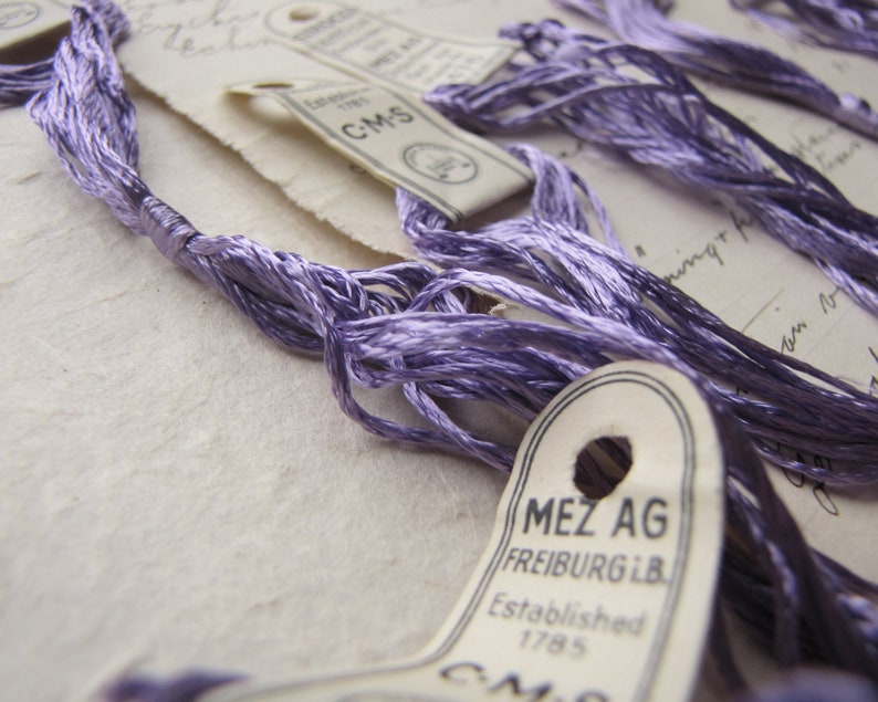 German Mez artificial silk thread antique embroidery floss pastel violet colour 476 circa 1920s