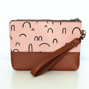 Wristlet bag, Wristlet clutch, Clutch Bag, Bridesmaid Gift, Phone Wristlet