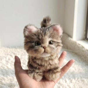 Handgemaakte miniknuffel Cyperse kat | Sleutelhanger | Tasbedel | Verzamelobject | Cadeaus als aandenken voor huisdieren