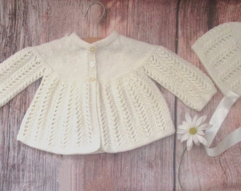 Newborn baby matinee jacket and bonnet, infant girl/boy traditional handknitted coat/cardigan pale yellow lacy lace pram outfit, baby shower