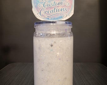 Christmas snowglobe tumbler