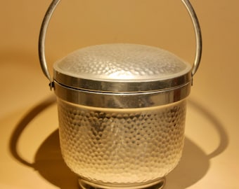 Cubitera vintage de aluminio martillado con asa – Fabricada en Italia – Artículos de bar de mediados de siglo
