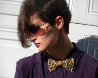 Gold Wire Crochet Bow Tie Necklace, Unisex Chain Jewelry