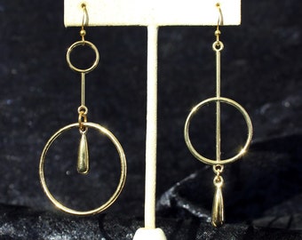 Modern mismatched earrings, asymmetric gold tone geometric minimalist earrings
