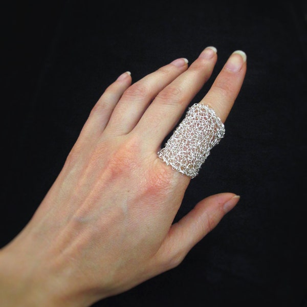 Statement knuckle ring, wire crochet mesh ring