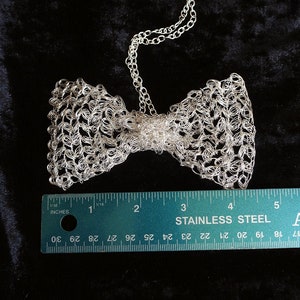 Bow tie necklace gold wire crochet unisex bow tie wire mesh image 7