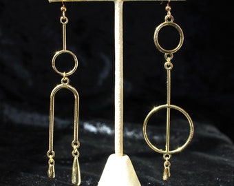 Modern mismatched earrings, asymmetric gold tone geometric minimalist earrings