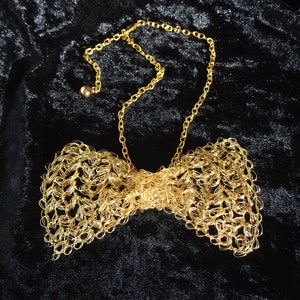 Bow tie necklace gold wire crochet unisex bow tie wire mesh image 4