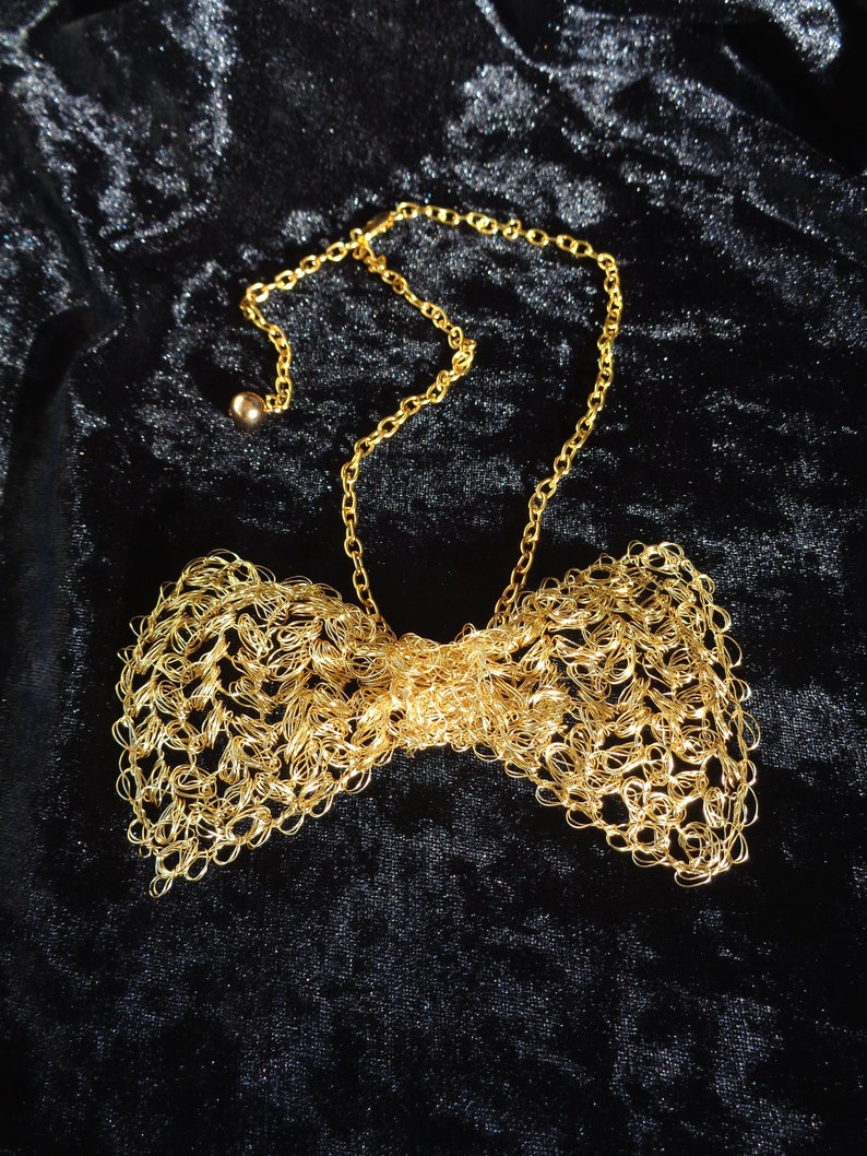 Bow tie necklace gold wire crochet unisex bow tie wire mesh image 4