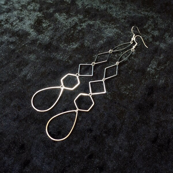 Long geometric earrings, modern statement geo earrings in silver tone, lightweight shoulder dusters