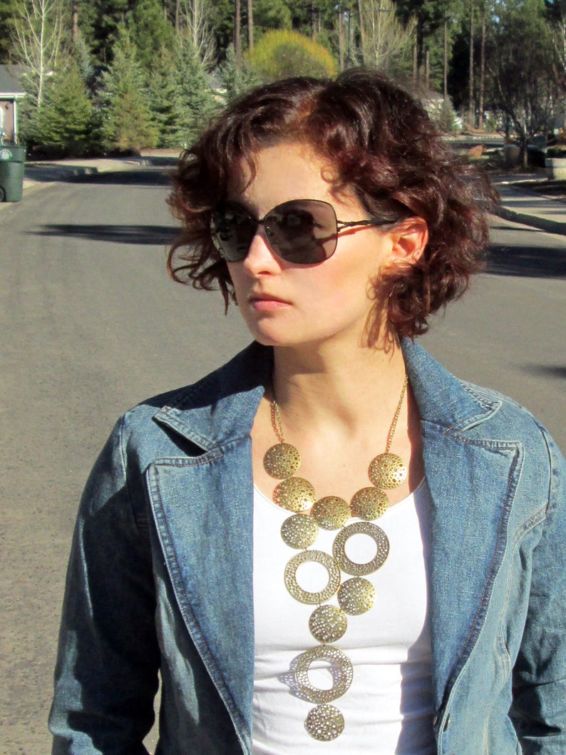 Statement bib necklace, modern geometric runway necklace image 2