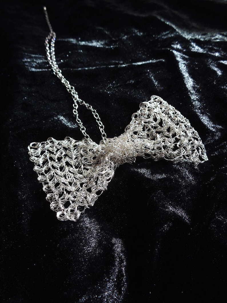 Bow tie necklace gold wire crochet unisex bow tie wire mesh bow necklace