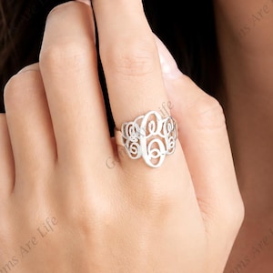 Personalisierter Ring mit ineinandergreifendem Monogramm, 925er Sterlingsilber oder Messing, individueller Ring mit drei Initialen in Schreibschrift, Geschenk für Sie Bild 3