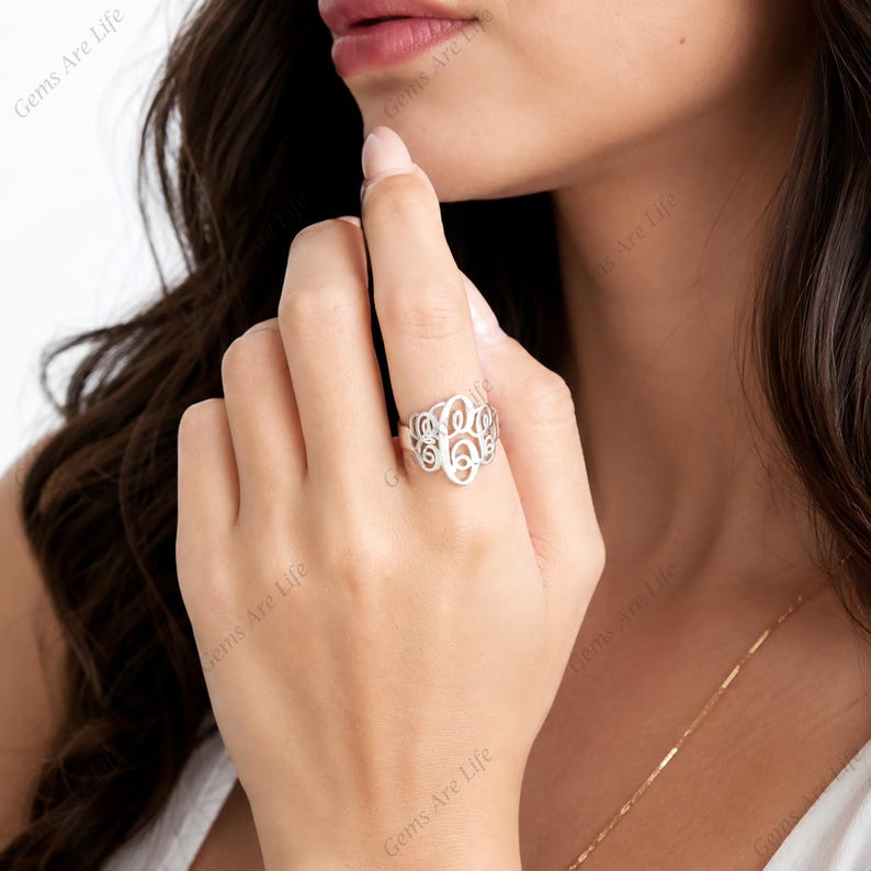 Personalisierter Ring mit ineinandergreifendem Monogramm, 925er Sterlingsilber oder Messing, individueller Ring mit drei Initialen in Schreibschrift, Geschenk für Sie Bild 3