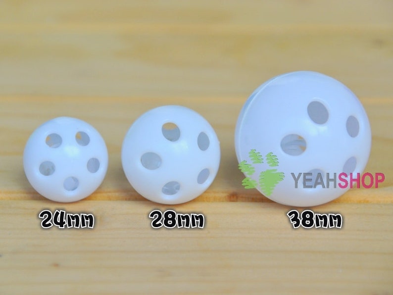 White Plastic Rattle Balls Noise Makers for Dog Toys and Baby Toys 24mm / 28mm / 38mm image 1