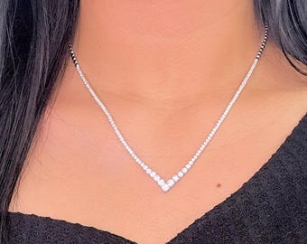 Graduated V Shape Diamond Necklace | 18K Solid White Gold, Lab Grown Diamonds