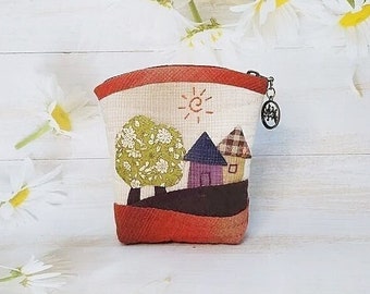 Red House Zipper Quilted Purse, Applique Zipper Purse, Coin Purse, Zipper Coin Purse, Change Purse, Birthday Gifts