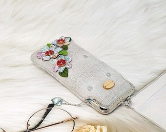 Fabric glasses case Retro eyeglass Case Soft eyeglass Case Kiss lock Handmade glass case Glasses case