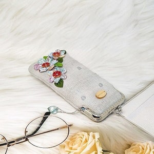 Fabric glasses case Retro eyeglass Case Soft eyeglass Case Kiss lock Handmade glass case Glasses case