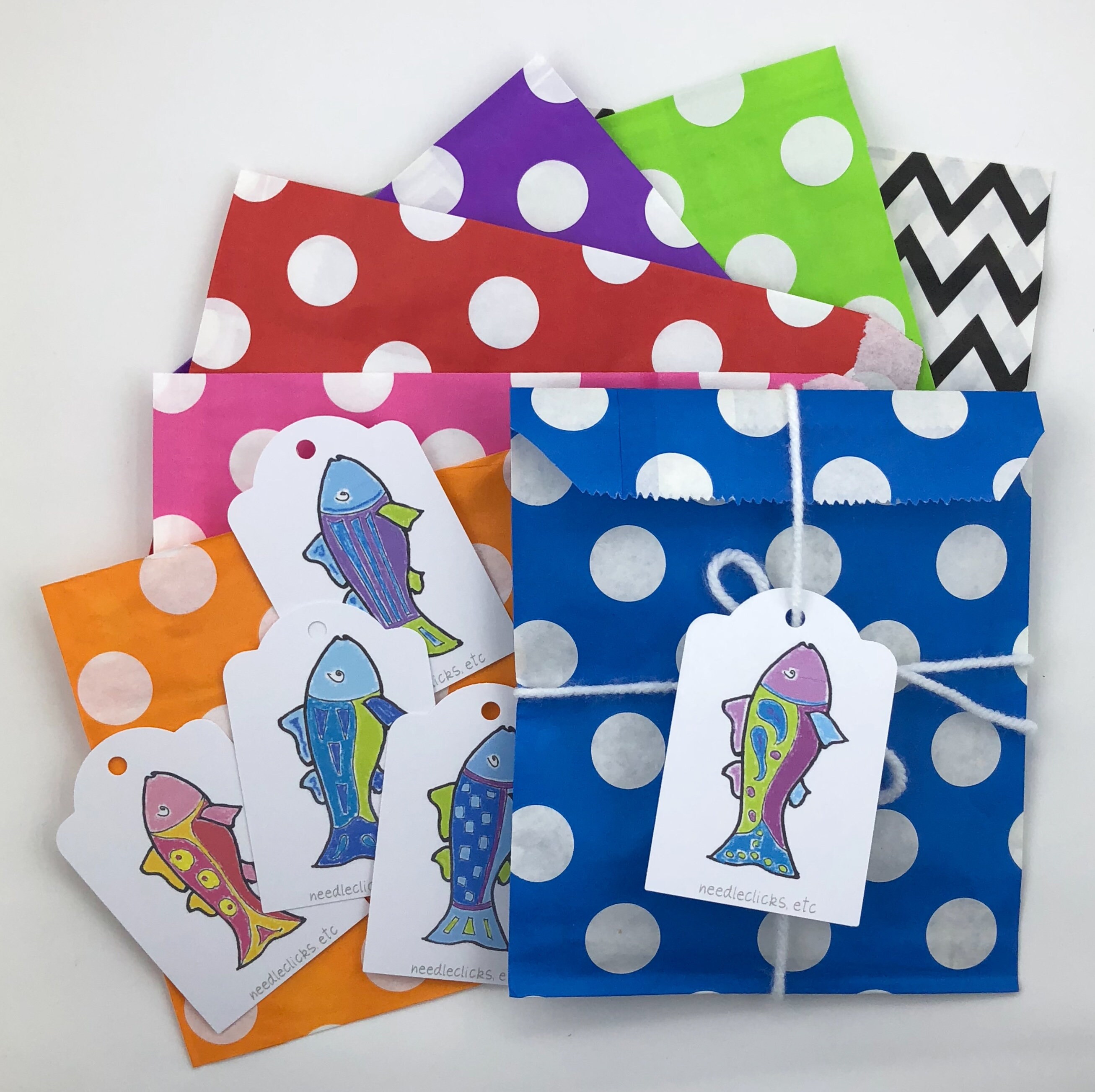 Rainbow fish stitch markers whimsical colorful set of 7 Etsy