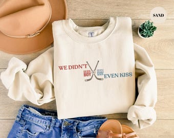 Bluza z kapturem „Nawet się nie pocałowaliśmy”, prezent dla fanów hokeja LGBT z motywem romansu, koszulka z filmu „Podgrzewani, ale oddani”, koszulka z prezentem filmowym