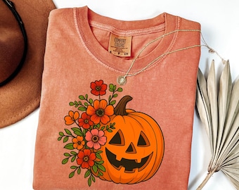 Sweet Sorta Spooky Shirt, Flower Pumpkin Shirt, Horror Shirt, Halloween Pumpkin Tee, Halloween Party Gift, Sarcasm Tee, Spooky Season TShirt