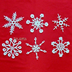 Rustic Christmas Lacy Snowflakes Crochet Winter decoration Vintage Lace Xmas Tree Decor, White Crocheted Snowflakes Pack of 6 image 4