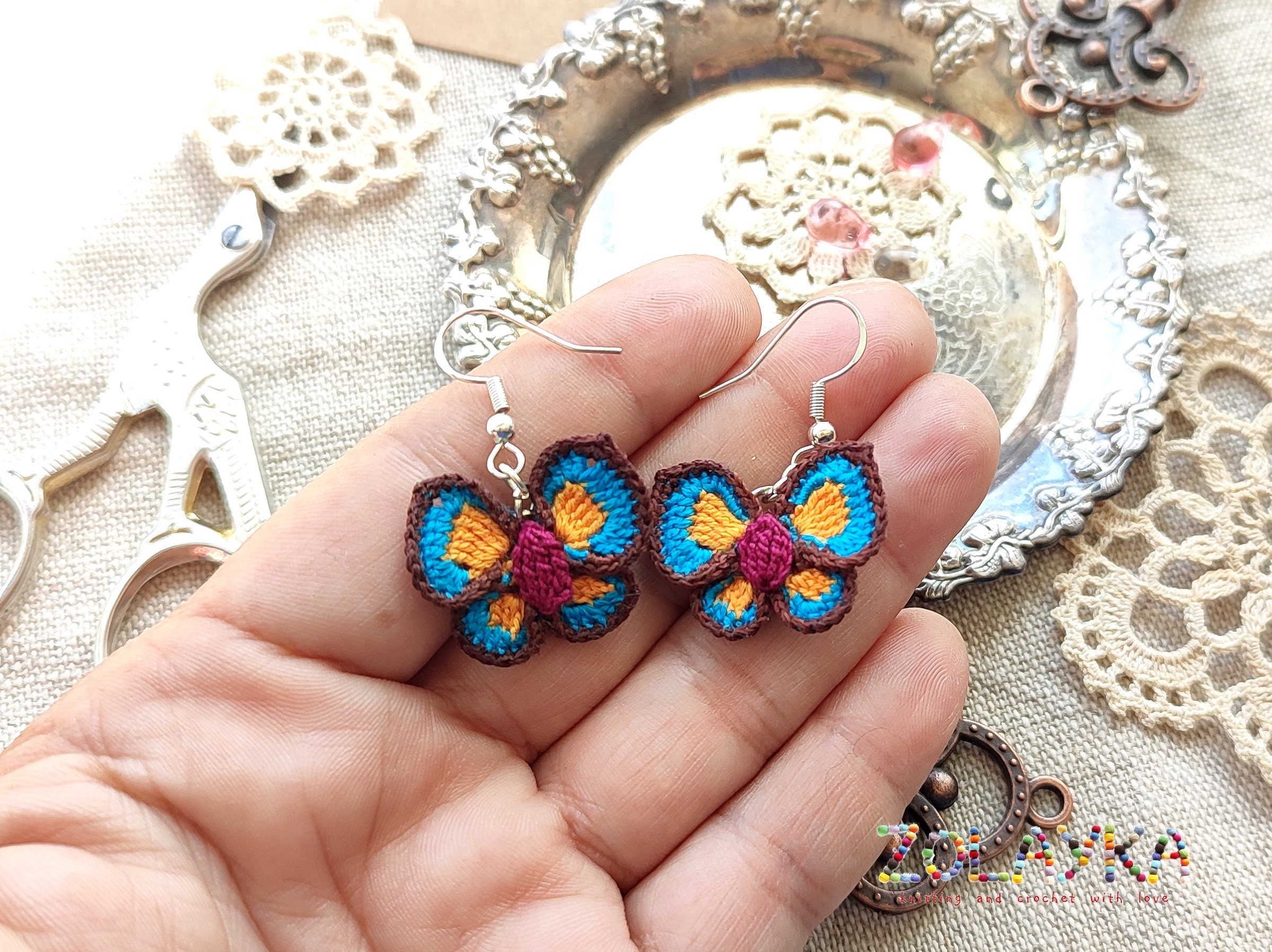 蝶のイヤリング オオムラサキ蝶スワロフスキーイヤリング / 千葉県船橋市