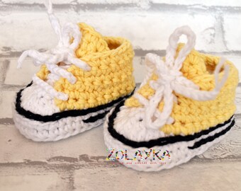 Unisex Baby Shoes, Crochet Newborn to 12 months Soft Baby Slippers, Baby Shower Gift, Newborn Baby Gift, Boy Girl Infant Sneakers 4 Colors