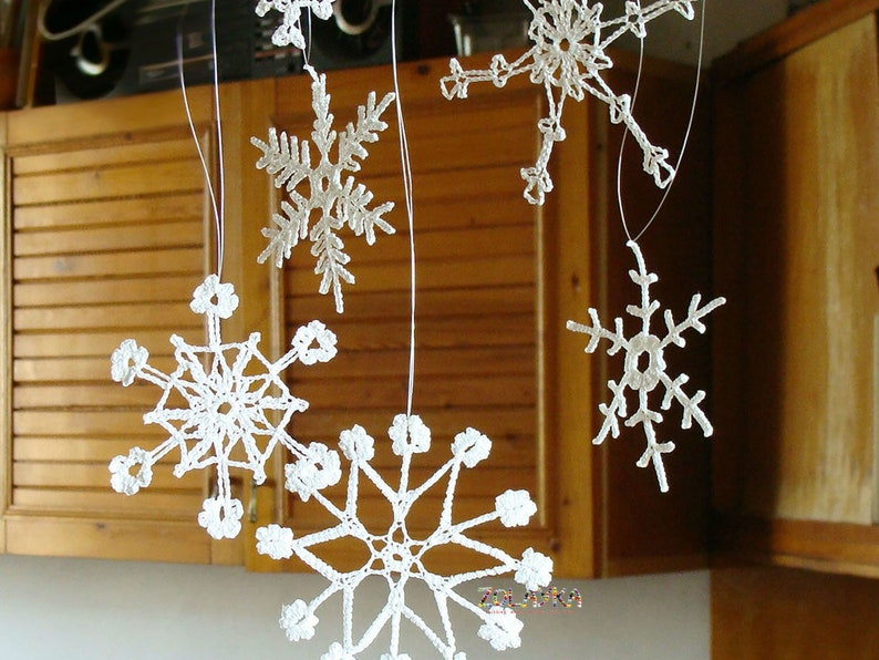 6 Lace Crochet Snowflakes Ornament, Rustic Christmas Decoration, White Crochet Snowflakes image 5
