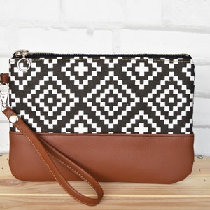 Grab and Go Cellphone Wristlet Wallet with Tribal Motives, Black White Mobile Clutch Bag, Gift for Daughter, Best friend, Big SIster Black