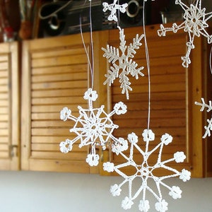 6 Lace Crochet Snowflakes Ornament, Rustic Christmas Decoration, White Crochet Snowflakes image 2