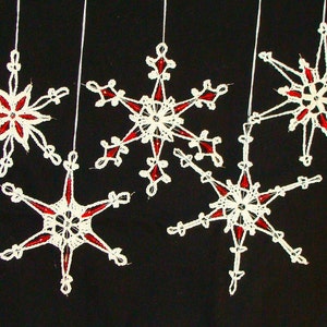 Crochet Snowflakes with Beads, Christmas Tree Decoration, White Xmas Flakes Pack, Xmas tree Embellishment Set imagem 4