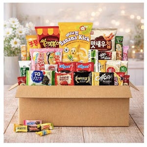 Korean Snack Box Variety Popular Snacks & Candy Gift Box | K-Snack Sampler | Asian Snack Box